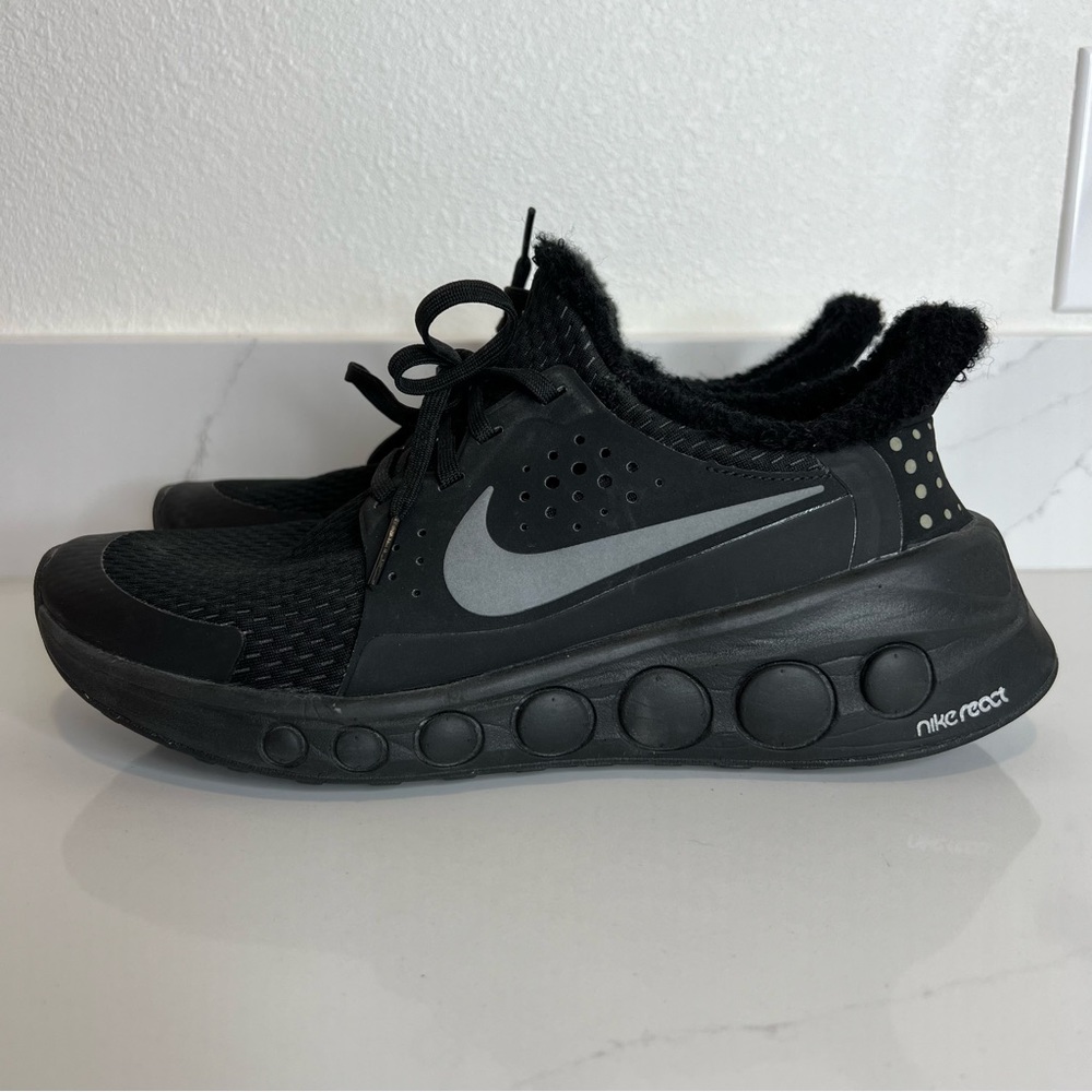 Nike Mens CruzrOne CD7307-001 Triple Black Running Shoe